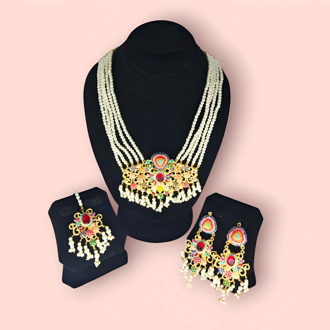 chic by gems | traditonal festive jewelry set By Chic By Gems